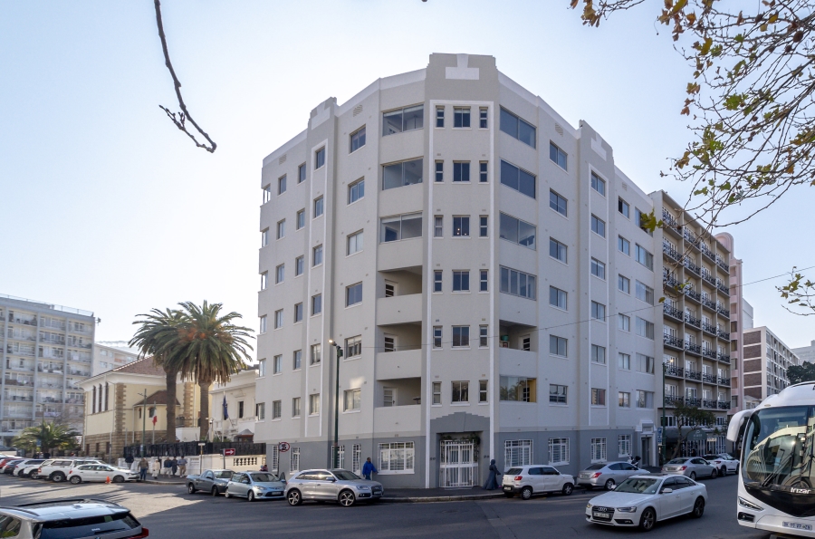 3 Bedroom Property for Sale in Cape Town City Centre Western Cape